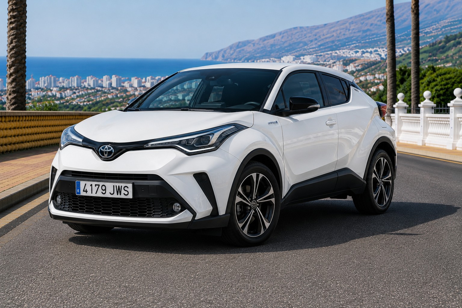 Toyota C-HR — фото 1